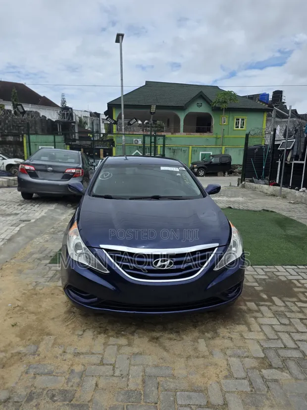 2012 Hyundai Sonata GLS Sedan FWD - 1