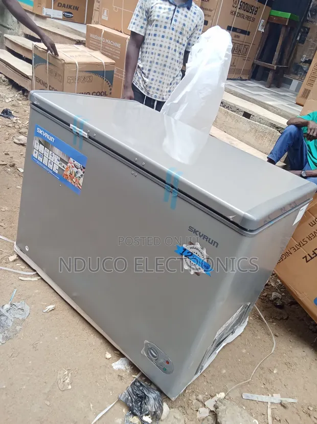 300L Skyrun Chest Freezer - Brand New - 1