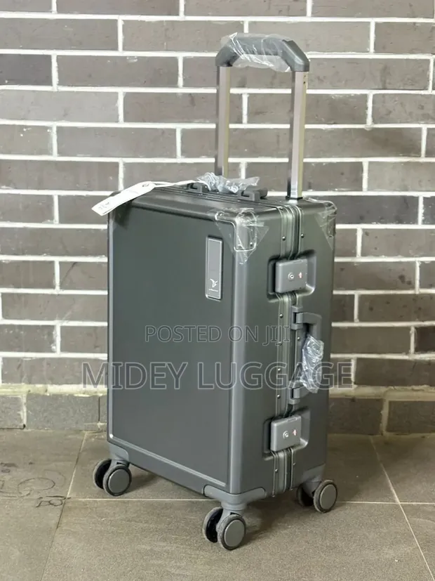 Aluminum Traveling Box - Brand New - 1