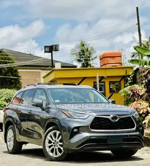 Toyota Highlander 2020 Foreign Used