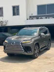 Lexus LX 600 2022 3-Row Foreign Used - 1