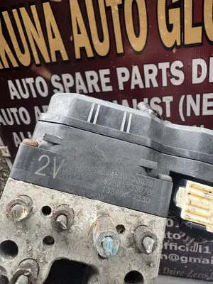 Lexus ES330 ABS Pump & Module (2004-2006)