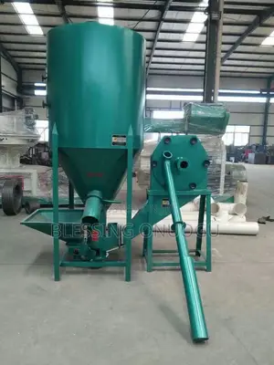 Gadonia Tech 1 Ton Vertical Mixer