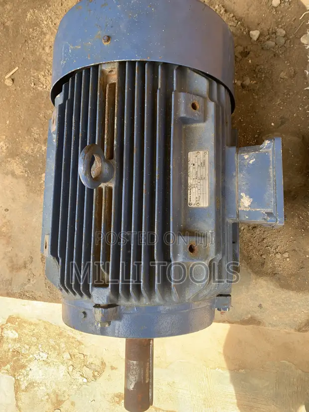 30 HP Masana'antu Motor - 1