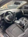 Nissan Rogue 2010 Silver - 4