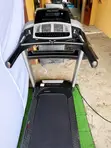 Proform Commercial Treadmill (An Sanya a Amurka) - 3