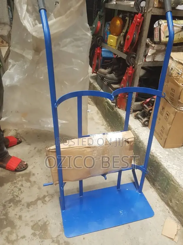 Heavy-Duty Gas Cylinder Trolley Truck - 1