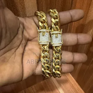 Cuban Bracelet - Karfe Zinariya