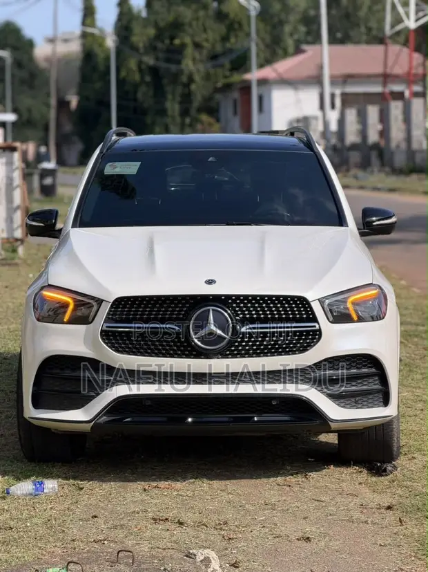 Mercedes-Benz GLE 350 2020 - 1