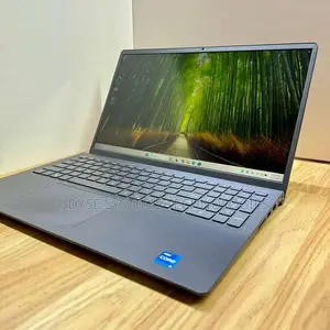 Dell Vostro 15 3510 Laptop: Core i5, 8GB RAM, 128GB SSD