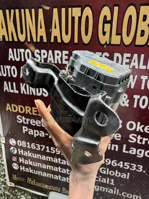 Toyota Avalon 2005-2007 OEM ABS Pump & Control Module