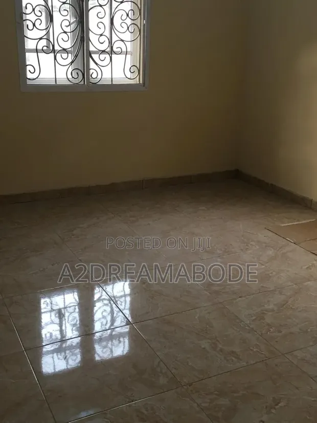 13-Bedroom Block of Flats in Magodo GRA Phase 1 - 1