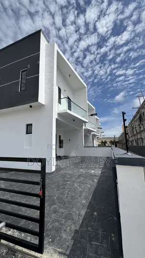 4 Bedroom Townhouse/Terrace a Lagos Island