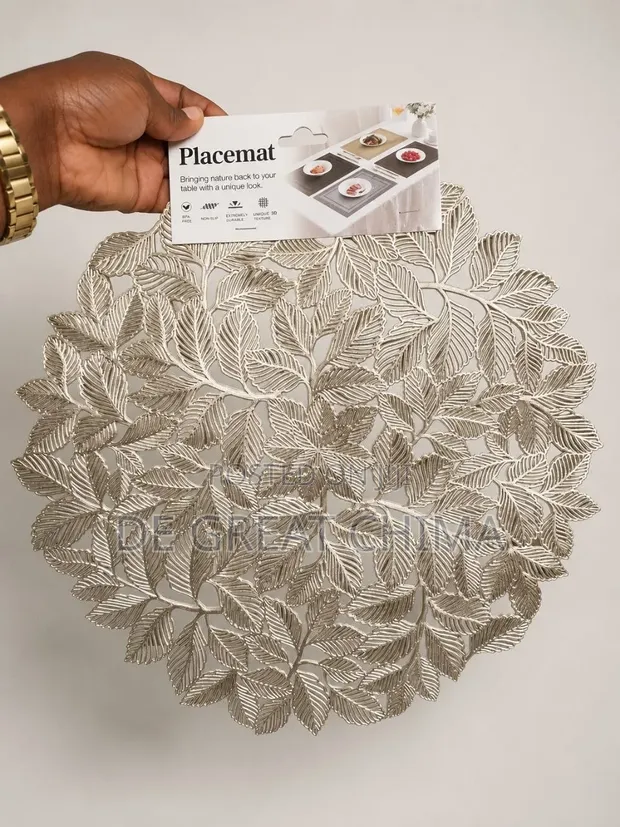 High Grade Single Gold Table Mat - 1