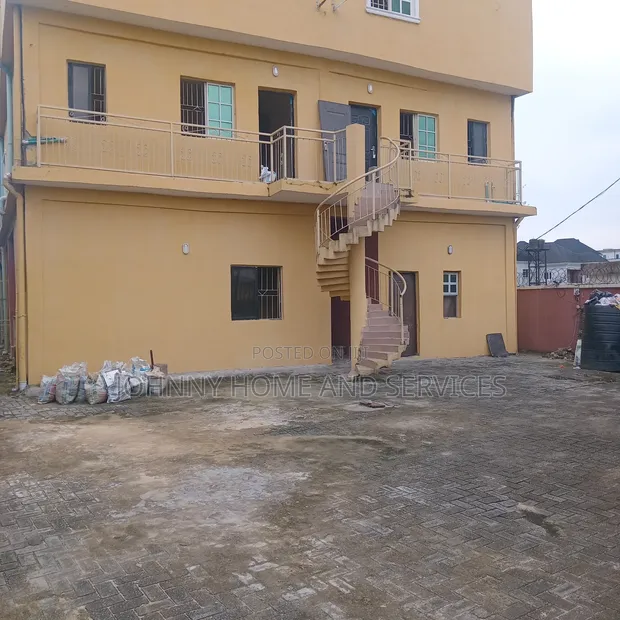 Gidan Kwanciya Na Bedroom 1 A Ajah - 1
