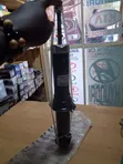 Original Back Shock Toyota Corolla 2008 - 2