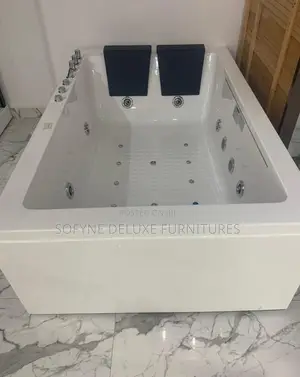 Jacuzzi Bathtub - Sabon Zama