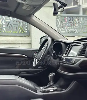 2016 Toyota Highlander Limited V6 4x4 White