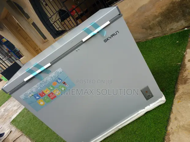 Skyrun BD-200A 200L Chest Freezer - 1