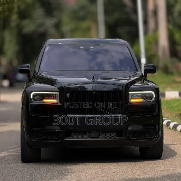 Rolls-Royce Cullinan Base 2020 Black - 1