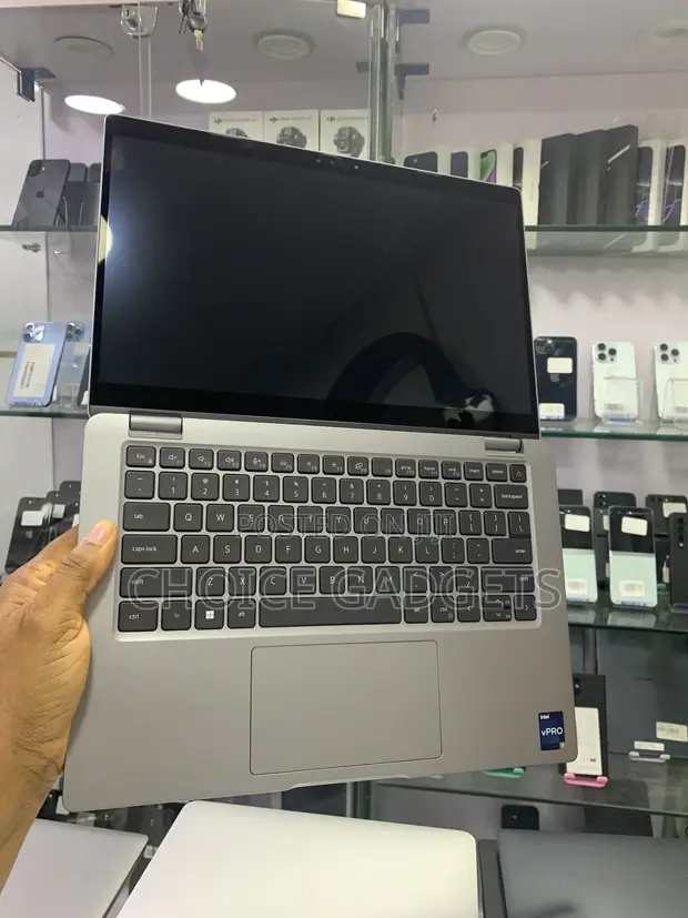 Dell Latitude 5340 Laptop - 13th Gen i7, 16GB RAM, 512GB SSD - 1