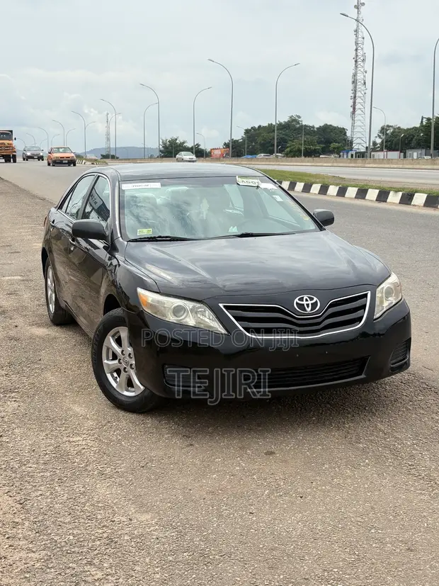 2011 Toyota Camry LE 2.5L Sedan - Foreign Used - 1