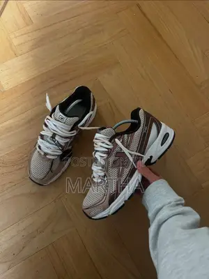 New Balance 740 Luxury Sneakers