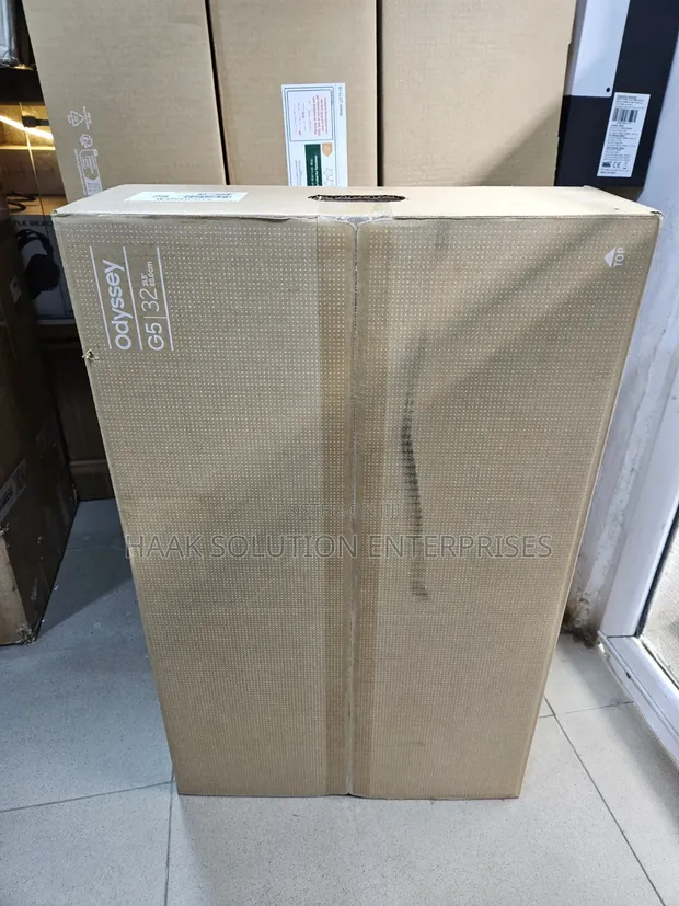 Samsung Odyssey G5 32" QHD 165Hz Mai Lanƙwasa Don Wasa - 1