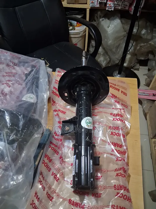 Front Shock Absorber for Hyundai Ix35 - 1