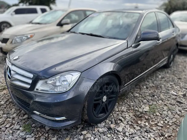 2008 Mercedes-Benz C300 Luxury Sedan AWD - 1