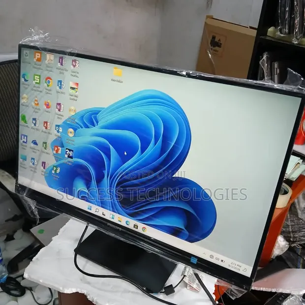 Philips 271S7Q 27-inch Full HD IPS Monitor - 1