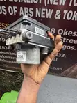 Hyundai Santa Fe 2017 ABS Brake Pump & Control Module - 4