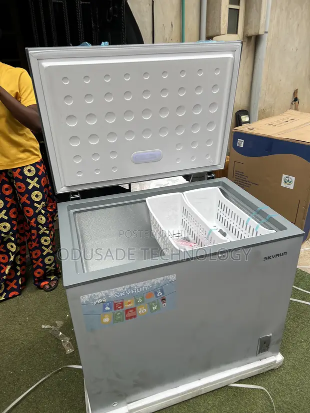 Neat Skyrun 260L Chest Freezer BD260A - 1