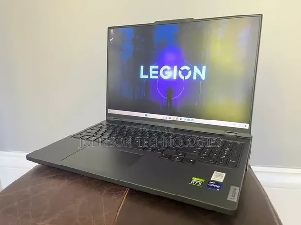 Lenovo Legion 5 Laptop: 32GB RAM, Intel Core Ultra 9, 1TB SSD - 1