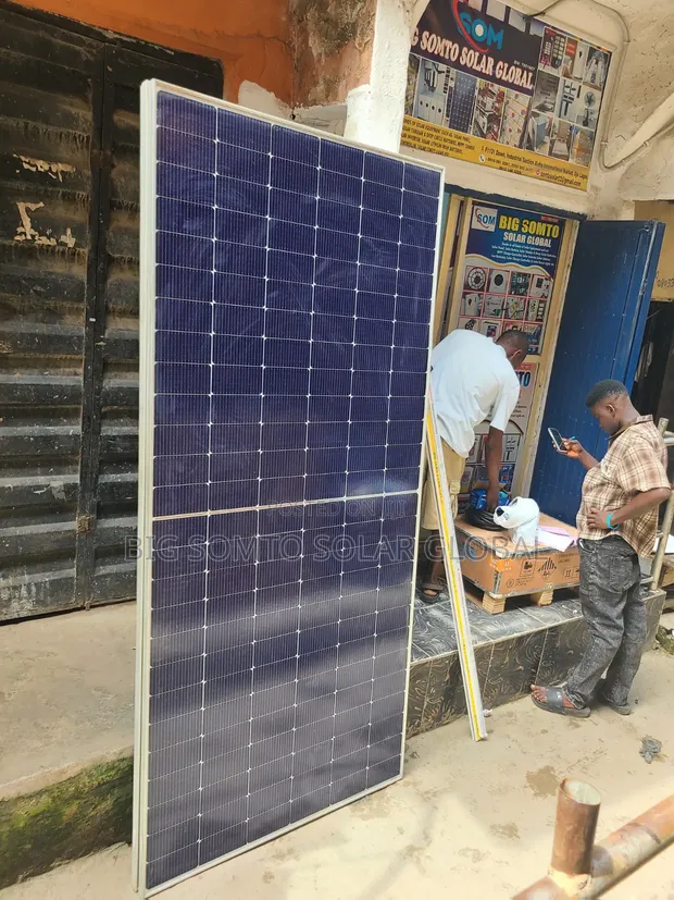 700W JA Solar Panel - Monocrystalline - 1