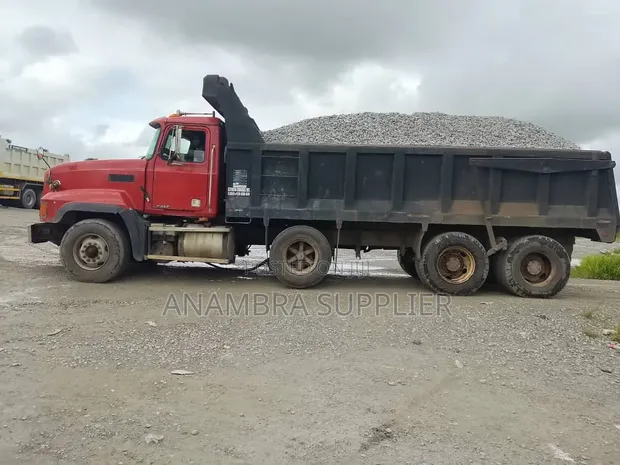 Davince Quality Granite Chippings - All Tonnages - 1