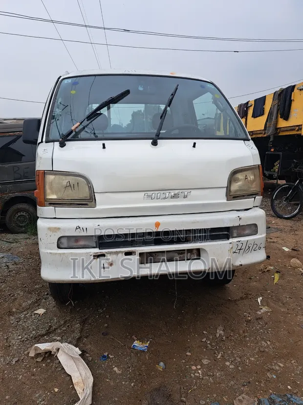 Used Daihatsu Hijet Mini Truck - 1