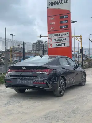 2024 Hyundai Elantra - Foreign Used