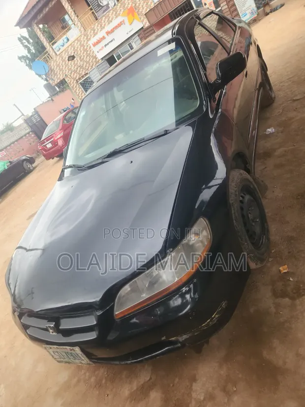 Honda Accord 2000 Black - 1