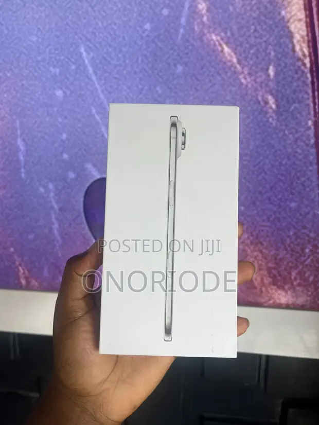 New Apple iPhone Air 1TB Silver - 1