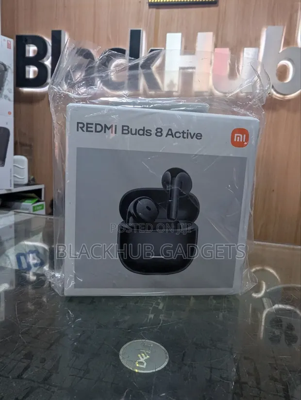 Redmi Buds 8 Active - 1