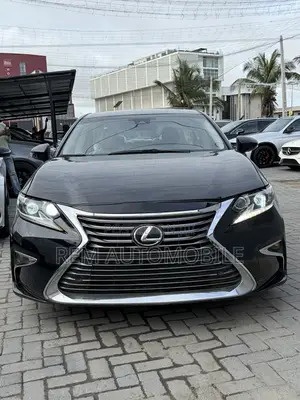 Lexus ES 350 2018 Black