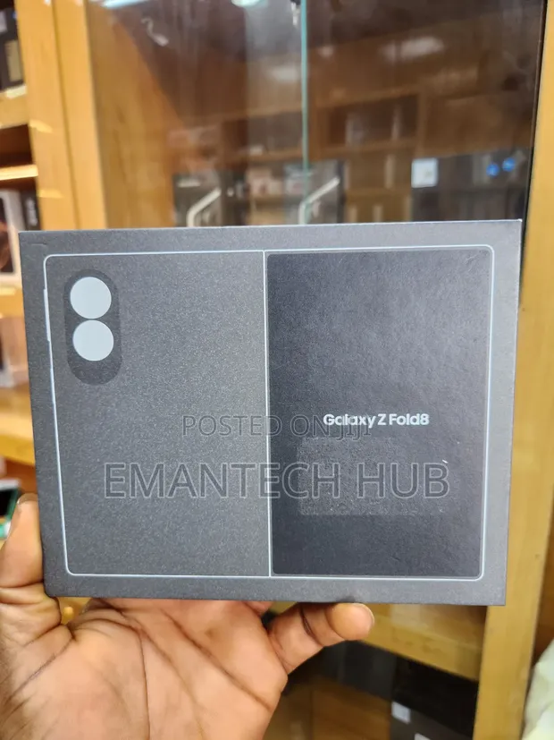 New Samsung Galaxy Z Fold8 512GB Graphite - 1