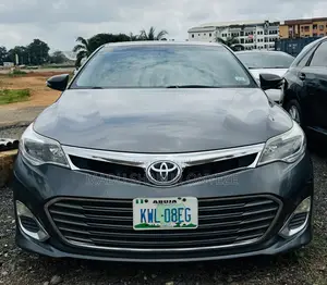 2014 Toyota Avalon XLE Premium Sedan