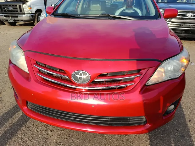 2013 Toyota Corolla LE Sedan - Foreign Used - 1