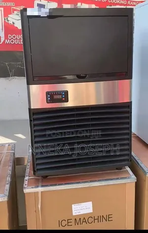 Brand New Ice Cube Maker