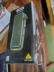 Behringer HB01 Hellbabe Optical Wah-Wah Pedal - 2