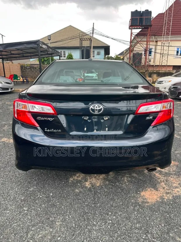 Toyota Camry SE 2014 Baki - 1