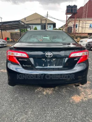 Toyota Camry SE 2014 Black