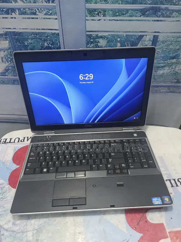 Dell Latitude E6530 Laptop - Intel Core i5, 320GB HDD, 4GB RAM - 1